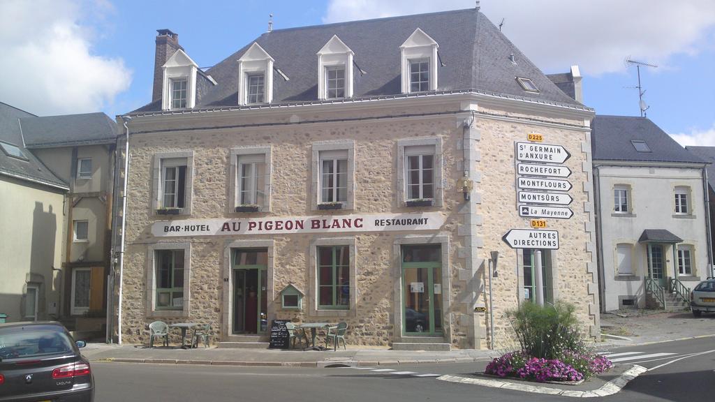 金鸽布兰科酒店 Andouillé 客房 照片